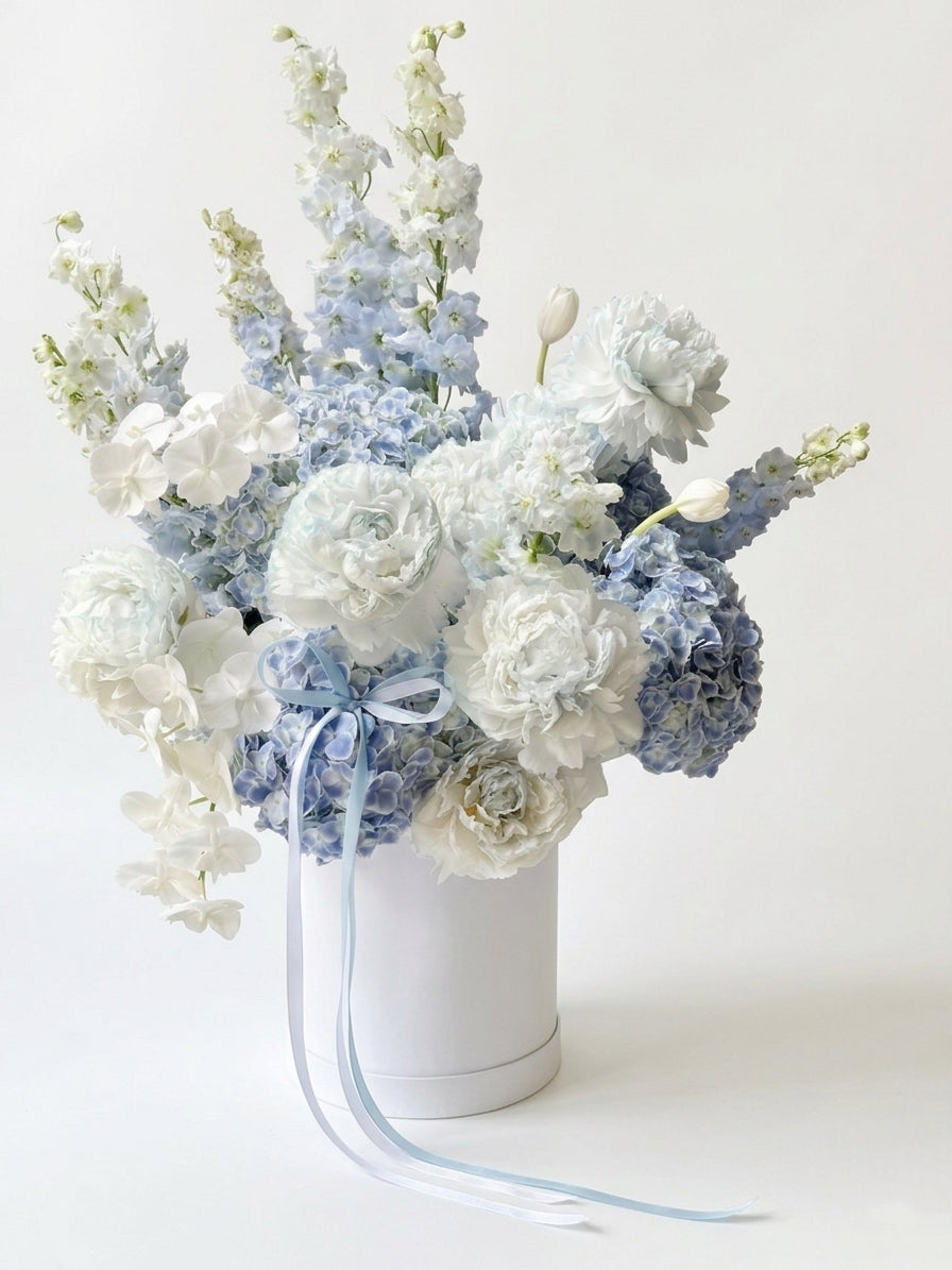Blue Lullaby — Blue & White Flower Gift Box