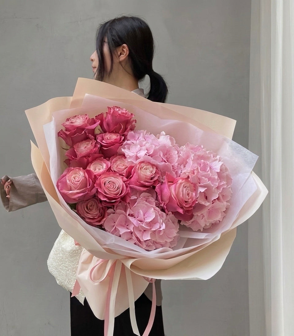 Soft Spell — Pink Rose Bouquet