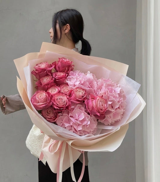 Soft Spell — Pink Rose Bouquet