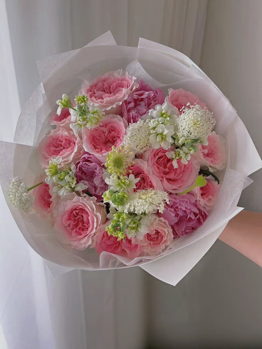 Champagne Rose — Blush Ivory Rose Bouquet