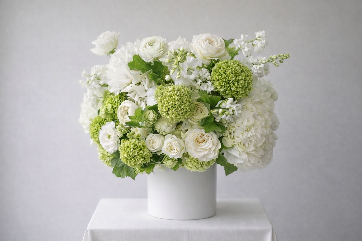 Garden Secret — White & Green Flower Vase