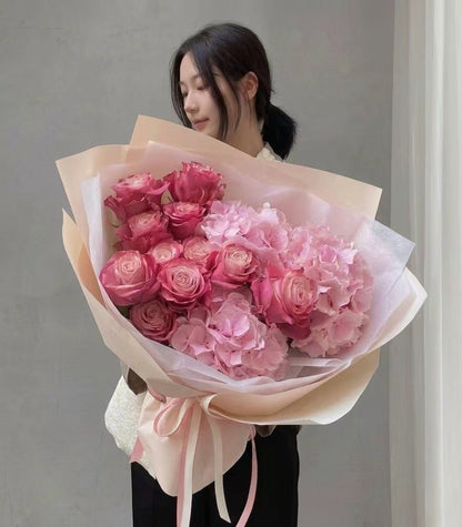 Soft Spell — Pink Rose Bouquet