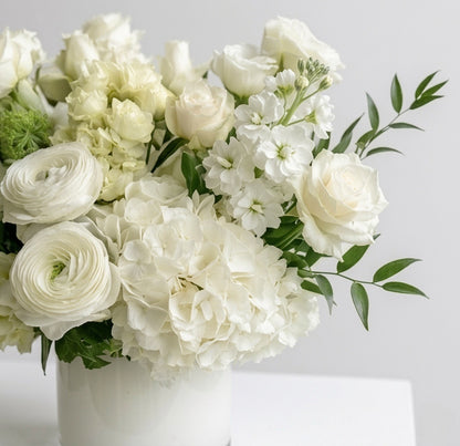 Ivory Grace — White Rose & Hydrangea Vase