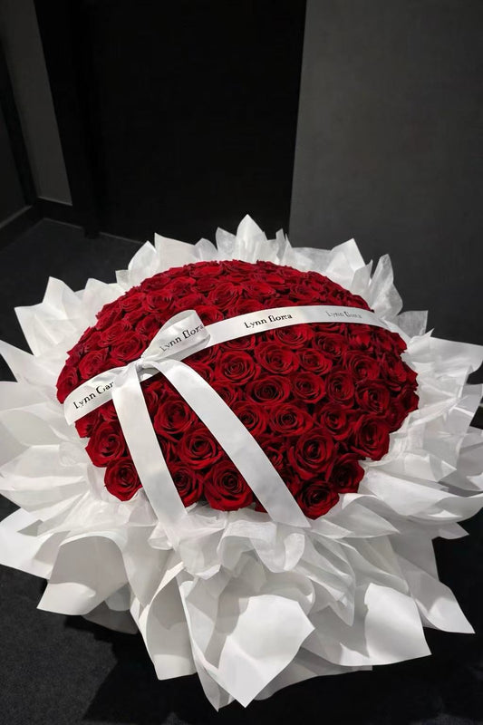 Forever Rose — Premium Heart Rose Bouquet